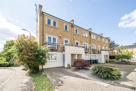 Coverdale Road, Friern Barnet 4 bed end of terrace house for sale