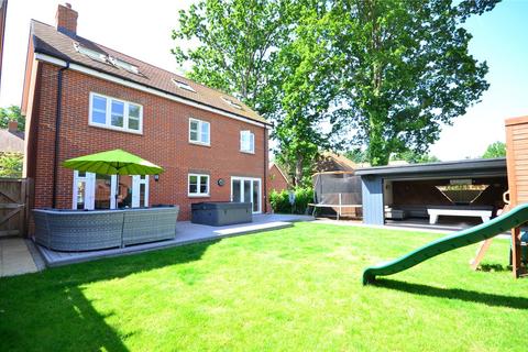 Felbridge, East Grinstead, West... 6 bed detached house for sale