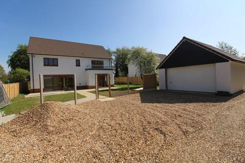 The Green, Beeston, SG19 4 bed detached house for sale