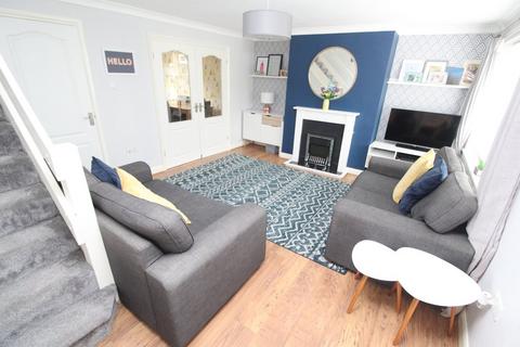 Tophall Drive, Leicester LE8 3 bed semi