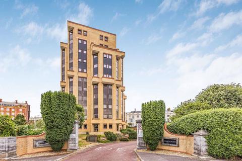 Clarence Parade, Southsea 2 bed retirement property for sale