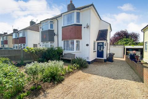 Edna Road, Maidstone ME14 3 bed semi