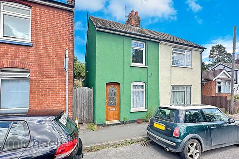 2 bedroom semi-detached house for sale