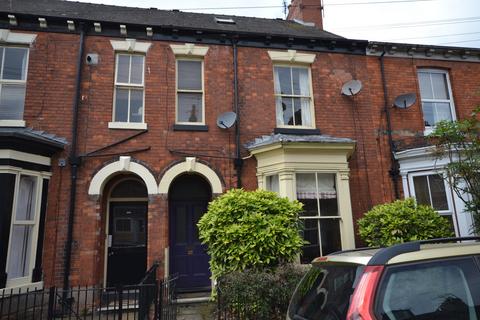 Hutt Street, Hull HU3 3 bed terraced house for sale