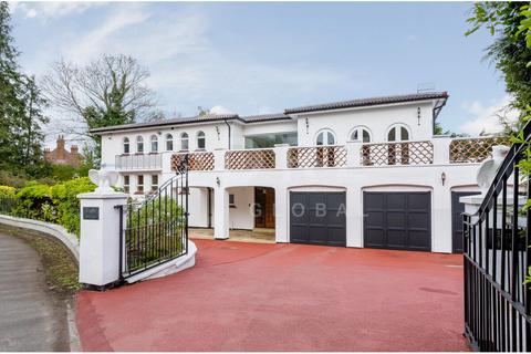 Totteridge Village, London, N20 4 bed detached house for sale