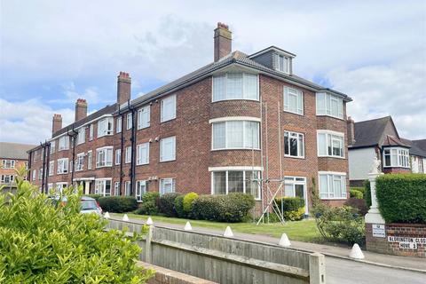 Aldrington Close, Hove 1 bed apartment for sale