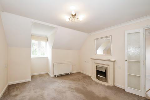 Daffodil Court, Newent GL18 1 bed apartment for sale
