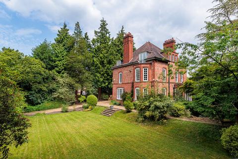 Legh Road, Knutsford, WA16 6 bed detached house for sale
