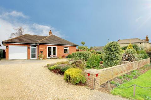 Main Road, Maltby Le Marsh LN13 3 bed detached bungalow for sale