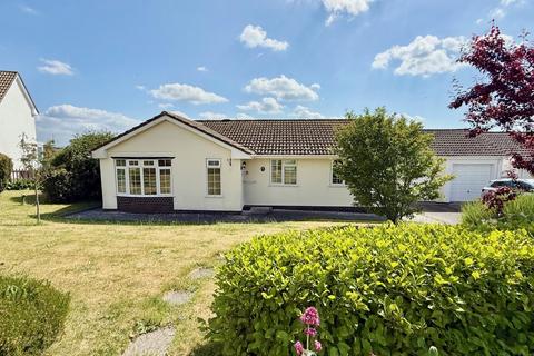 Fairlynch Grove, Braunton EX33 3 bed detached bungalow for sale