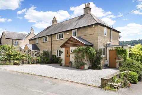 Stamages Lane, Painswick, Stroud 3 bed cottage for sale
