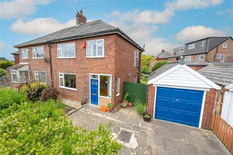 Allerton Grange Gardens, Leeds, West... 4 bed semi