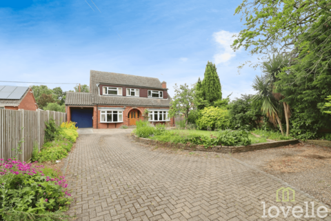 5 bedroom detached house for sale