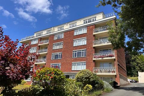 Torquay 2 bed apartment for sale