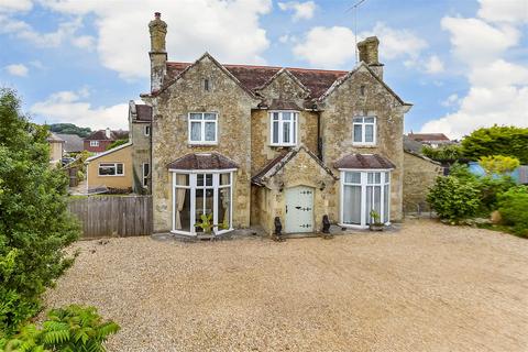 Queens Road, Shanklin, Isle of Wight Guest house for sale