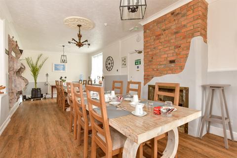 Queens Road, Shanklin, Isle of Wight Guest house for sale