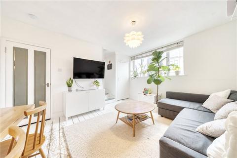 High Road Leyton, Leyton, London 2 bed maisonette for sale