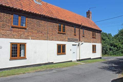 Little London, Corpusty NR11 2 bed terraced house for sale