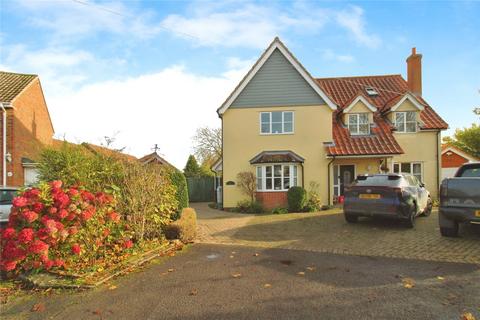 Harpurs Road, Glemsford, Sudbury... 3 bed semi