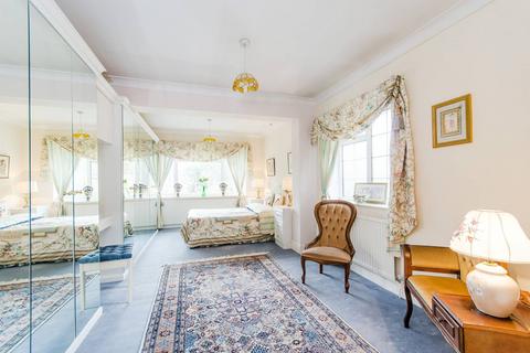 Sudbury Hill, Harrow on the Hill... 6 bed detached house for sale