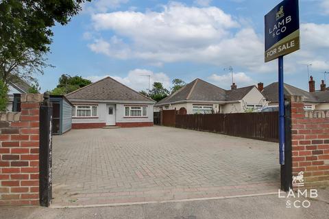 4 bedroom detached bungalow for sale