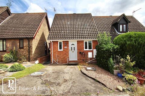 1 bedroom semi-detached house for sale