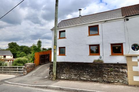 Heol Fawr, Nelson, CF46 3 bed cottage for sale