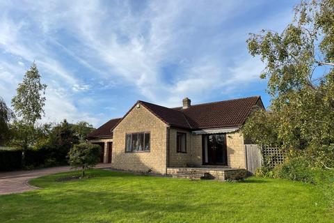 4 bedroom detached bungalow for sale