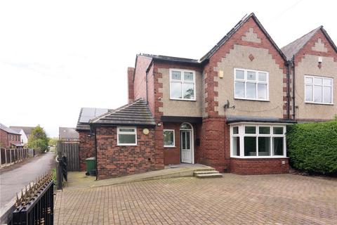 5 bedroom semi-detached house for sale