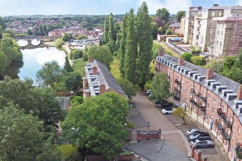 St. Marys Water Lane, Shrewsbury 3 bed apartment for sale