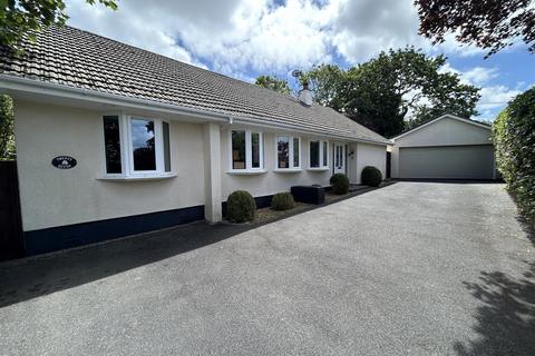 4 bedroom detached bungalow for sale