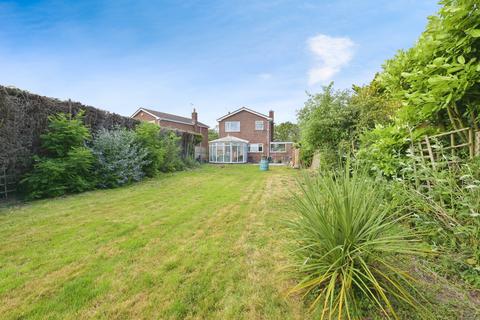 Main Road, Quadring, PE11 3 bed detached house for sale