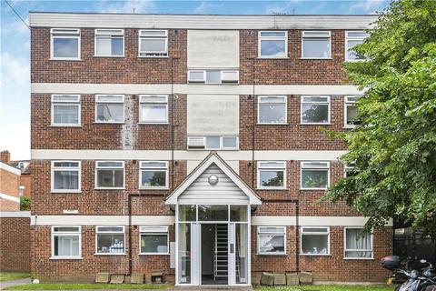 Beechcroft Close, Valley Road... 2 bed apartment for sale