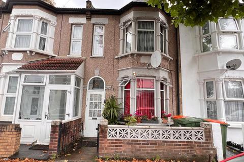 Third Avenue, E12 4 bed terraced house for sale