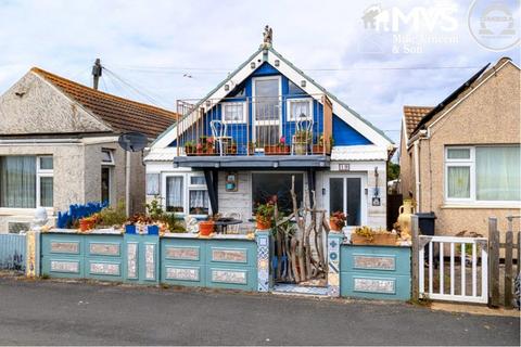 Brooklands, Jaywick, Clacton