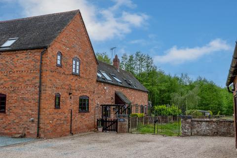 3 bedroom barn conversion for sale