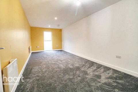 Granville Place, Sheerness 2 bed townhouse for sale