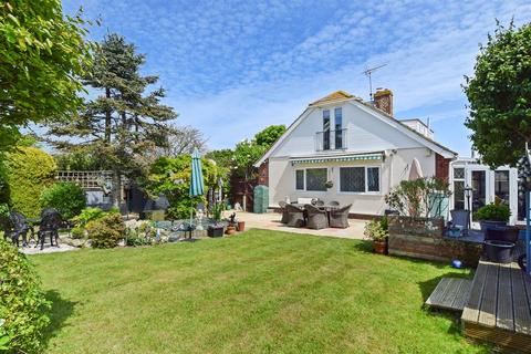 Lonsdale Avenue, Margate 5 bed detached house for sale