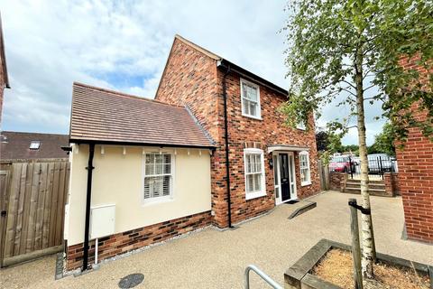 Roundhill, Fordingbridge, Hampshire, SP6 2 bed detached house for sale