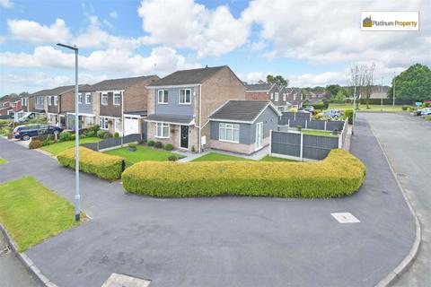 Glaisher Drive, Stoke