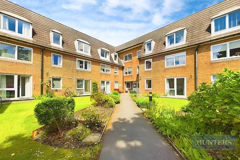 Mersham Gardens, Southampton, SO18 1 bed retirement property for sale