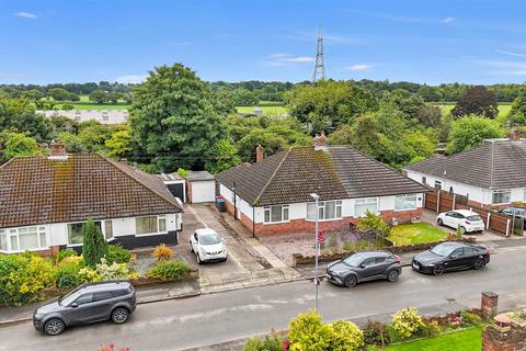 2 bedroom semi-detached bungalow for sale