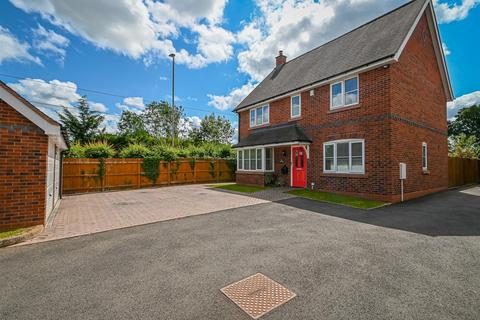 1 The Oaks, Kidderminster Road... 4 bed detached house for sale