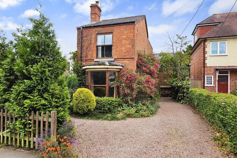 Meddins Lane, Kinver, Stourbridge 3 bed detached house for sale