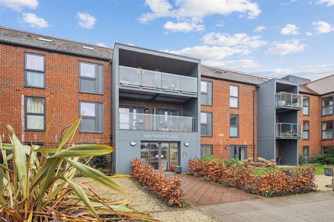 Wayfarer Place, The Dean, Alresford 1 bed apartment for sale