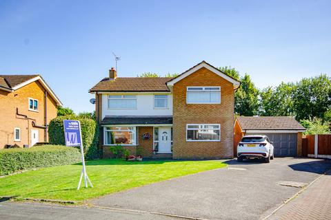 Ravenswood, Hartford, Northwich, CW8 4 bed detached house for sale