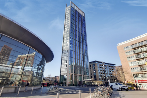 Surrey Quays Road, London SE16 1 bed flat for sale
