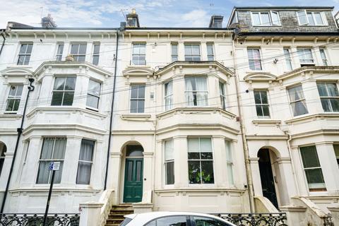 Walpole Terrace, Brighton, East Sussex 1 bed apartment for sale