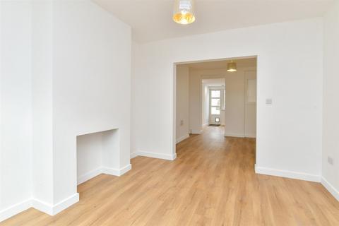 Dewe Road, Brighton, East Sussex 2 bed terraced house for sale