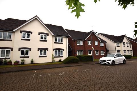 Cunningham Close, Chadwell Heath, RM6 2 bed apartment for sale